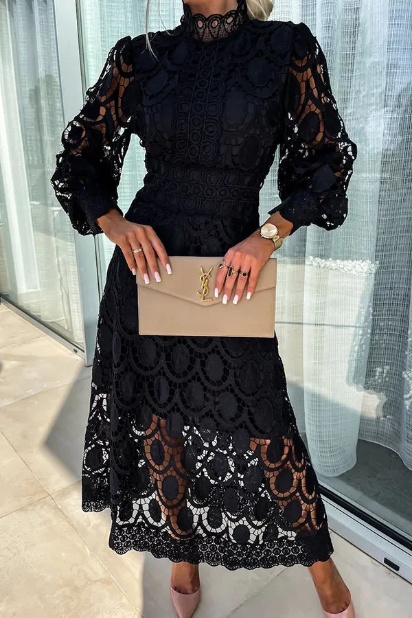 Amina - Romantic Lace Dress