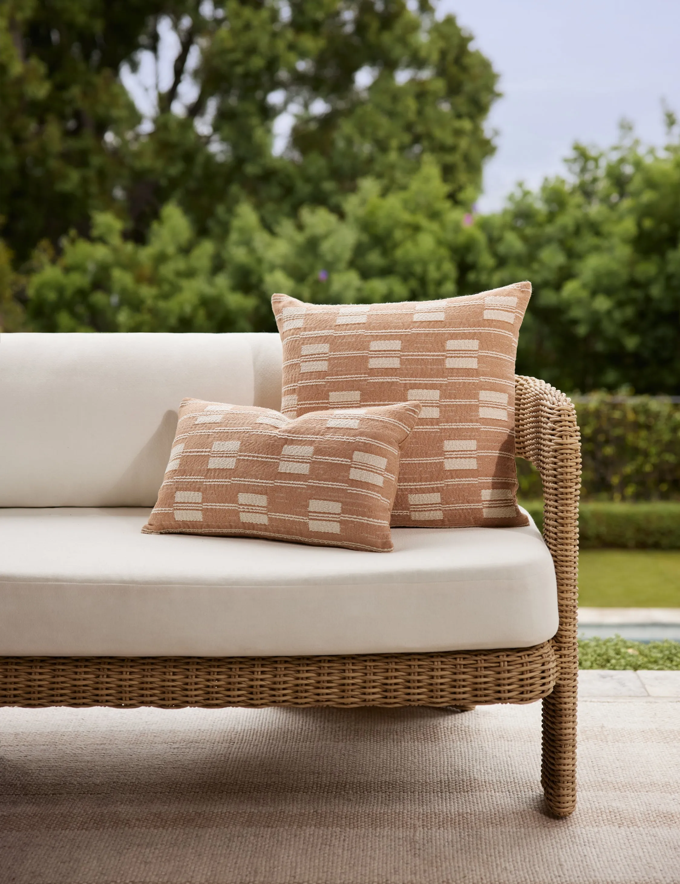 Leighton Indoor / Outdoor Pillow