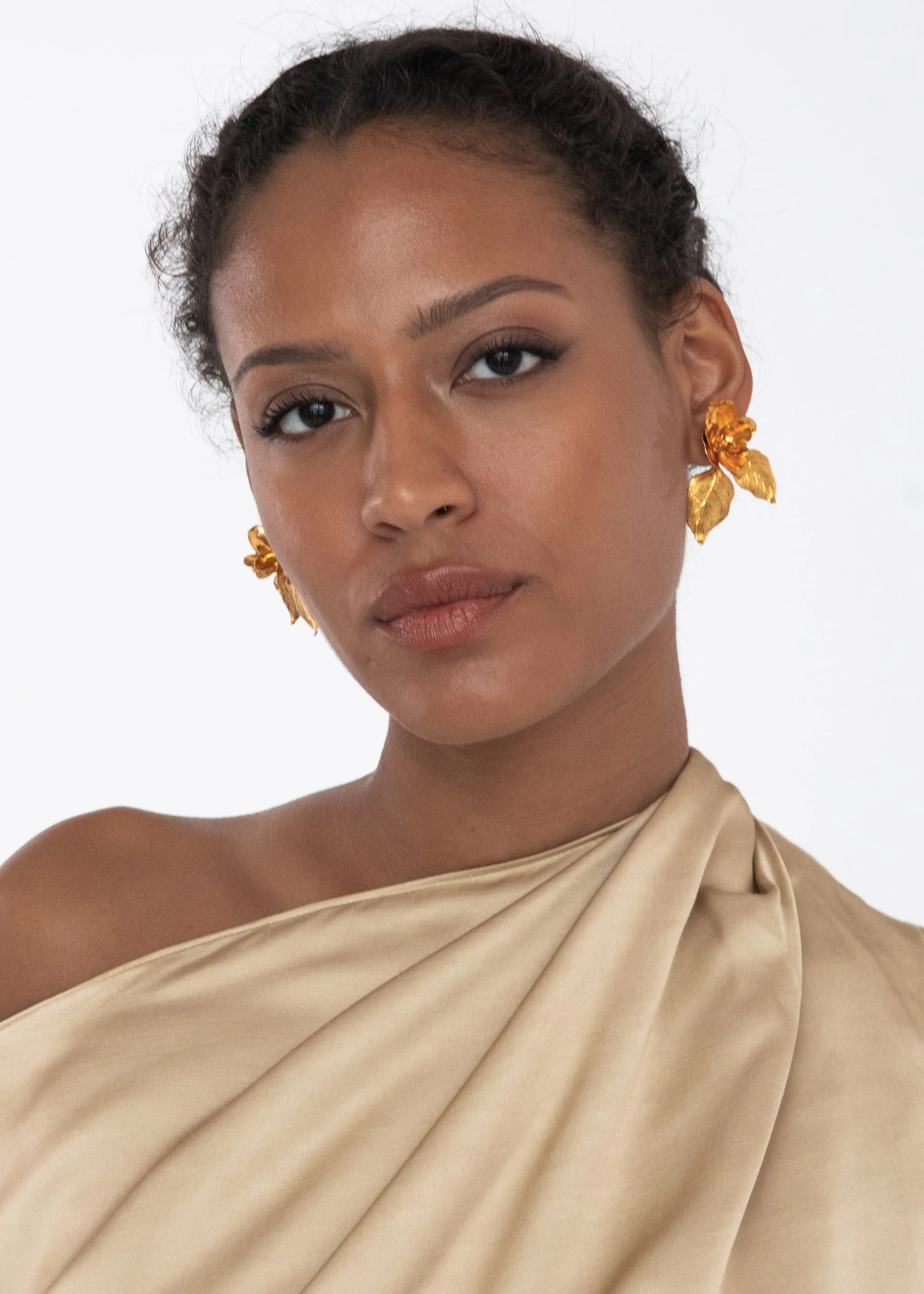 Rosalia Earrings -- Gold