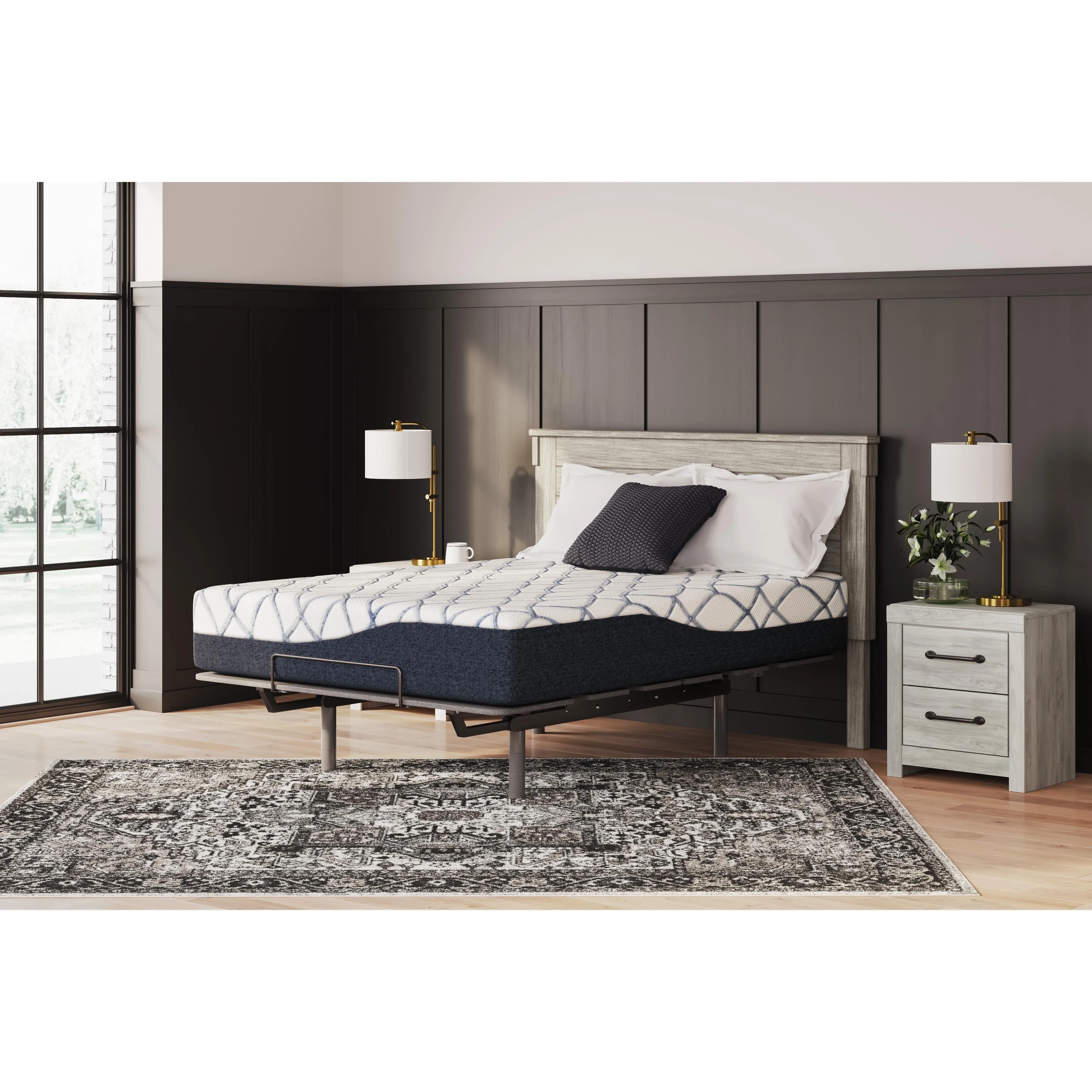 Sierra Sleep 12 Inch Chime Elite 2.0 M42631 Queen Mattress