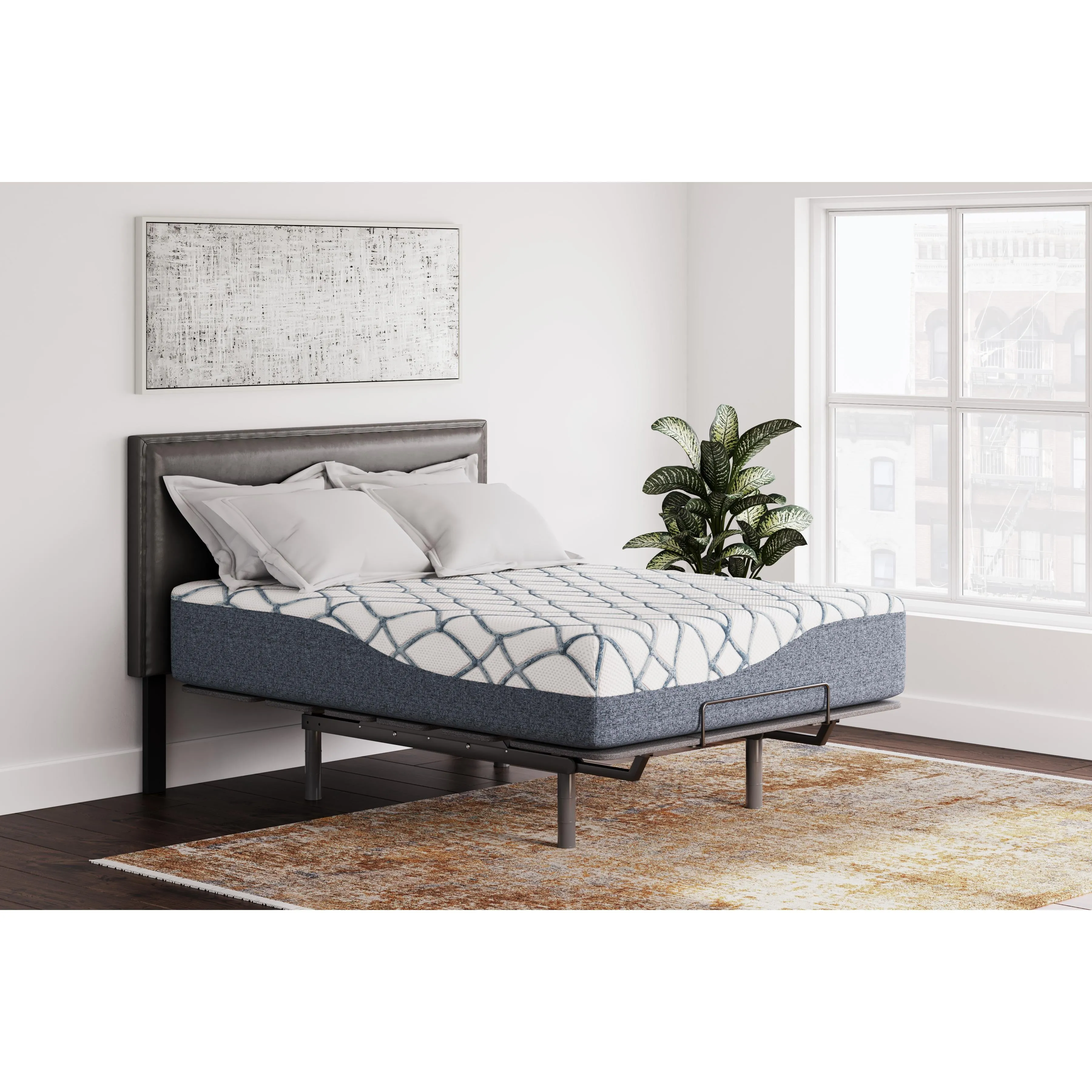 Sierra Sleep 14 Inch Chime Elite 2.0 M42731 Queen Mattress