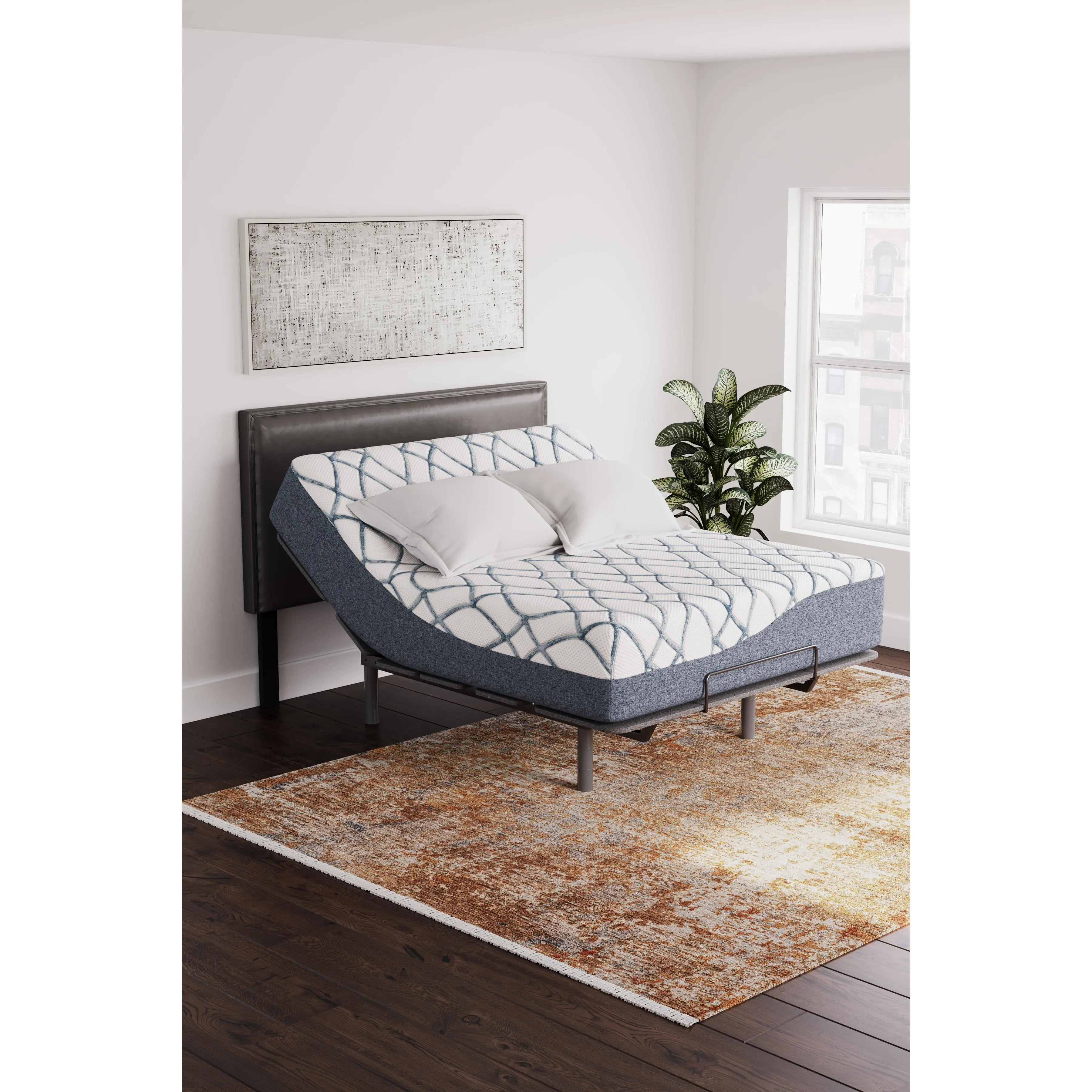 Sierra Sleep 14 Inch Chime Elite 2.0 M42731 Queen Mattress