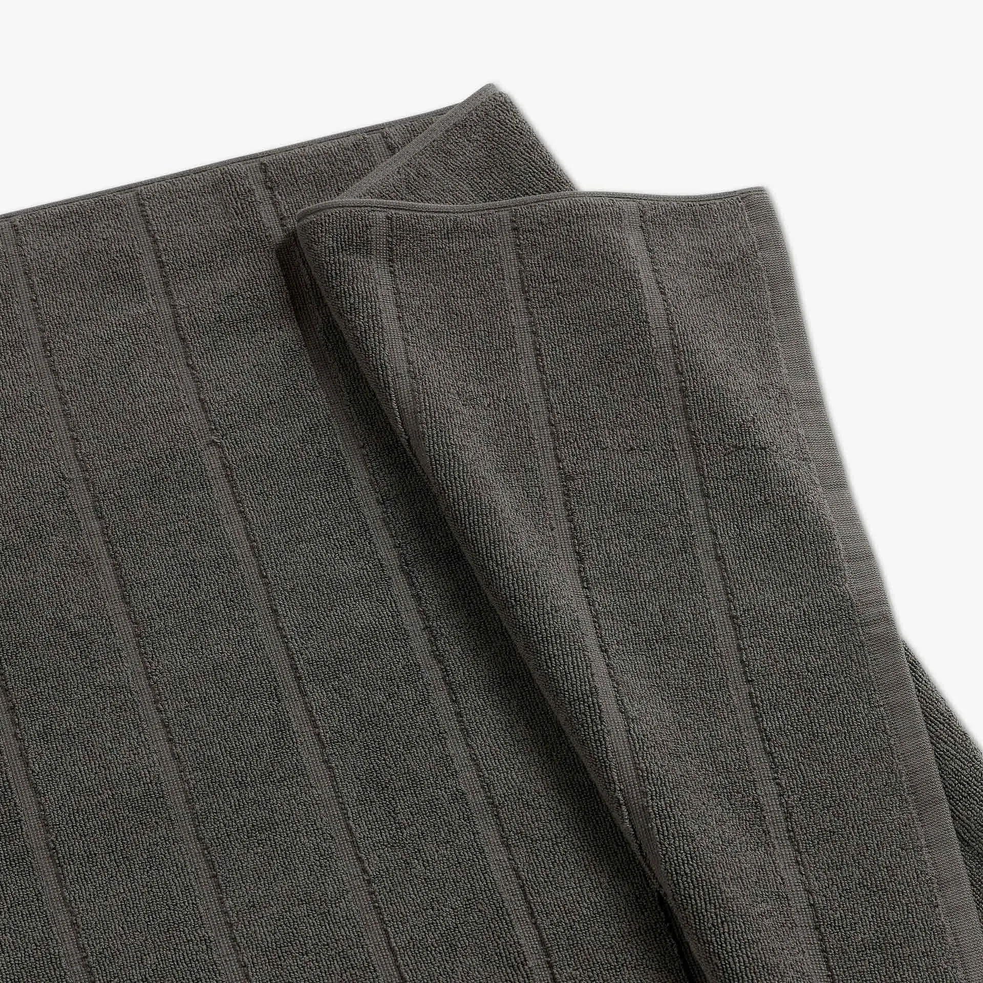 Signum Towels - Combed Cotton 675 GSM