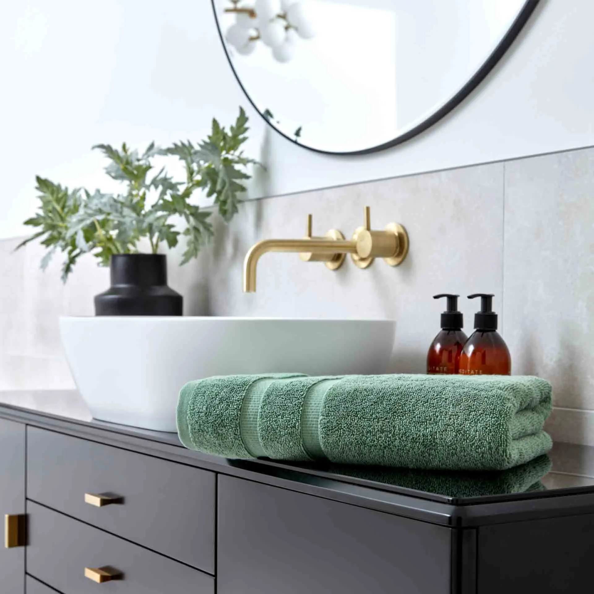 Signum Towels - Combed Cotton 675 GSM