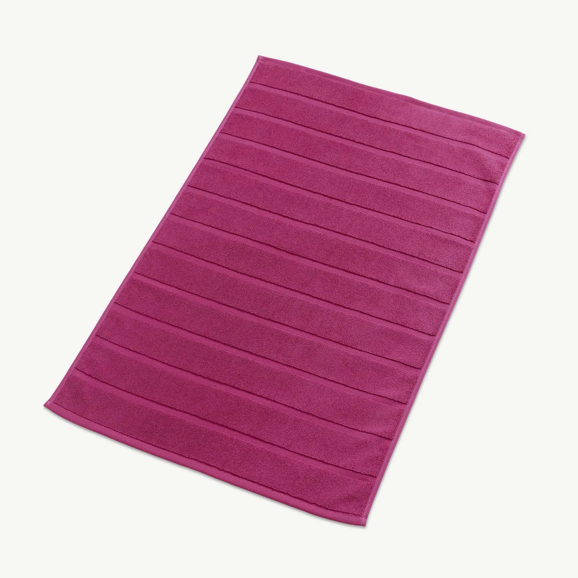Signum Towels - Combed Cotton 675 GSM