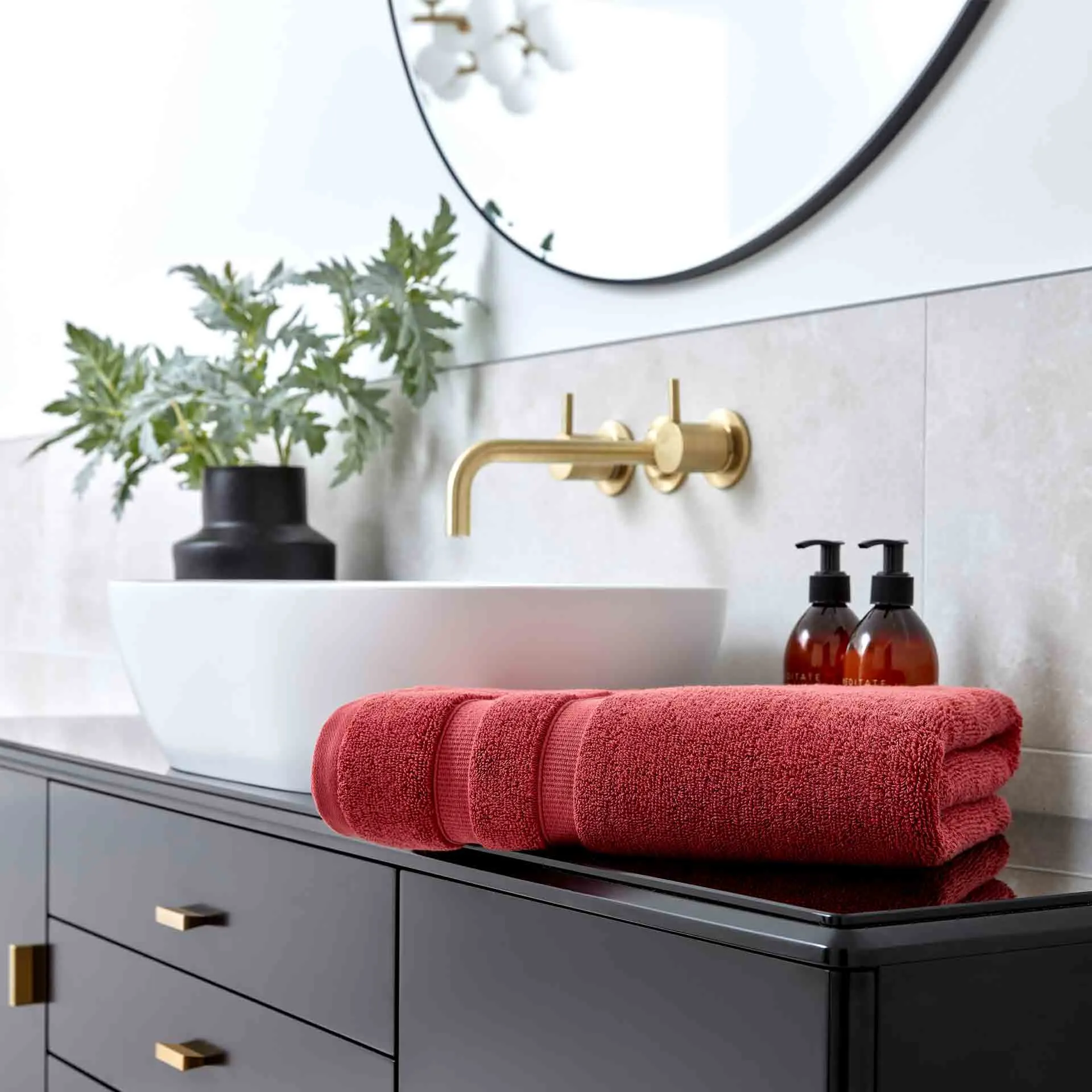 Signum Towels - Combed Cotton 675 GSM